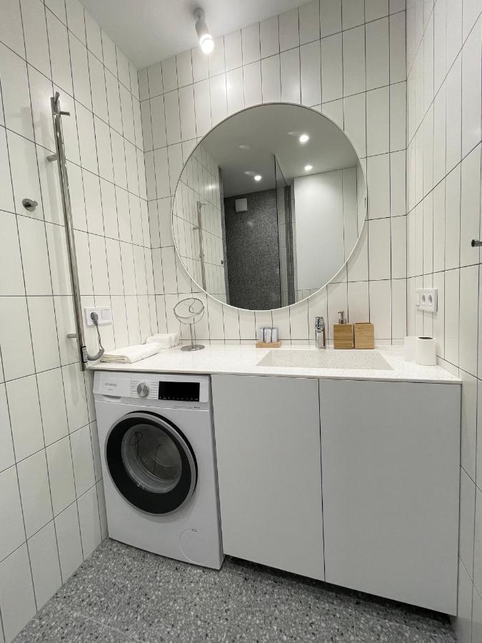 White Goose Apartment